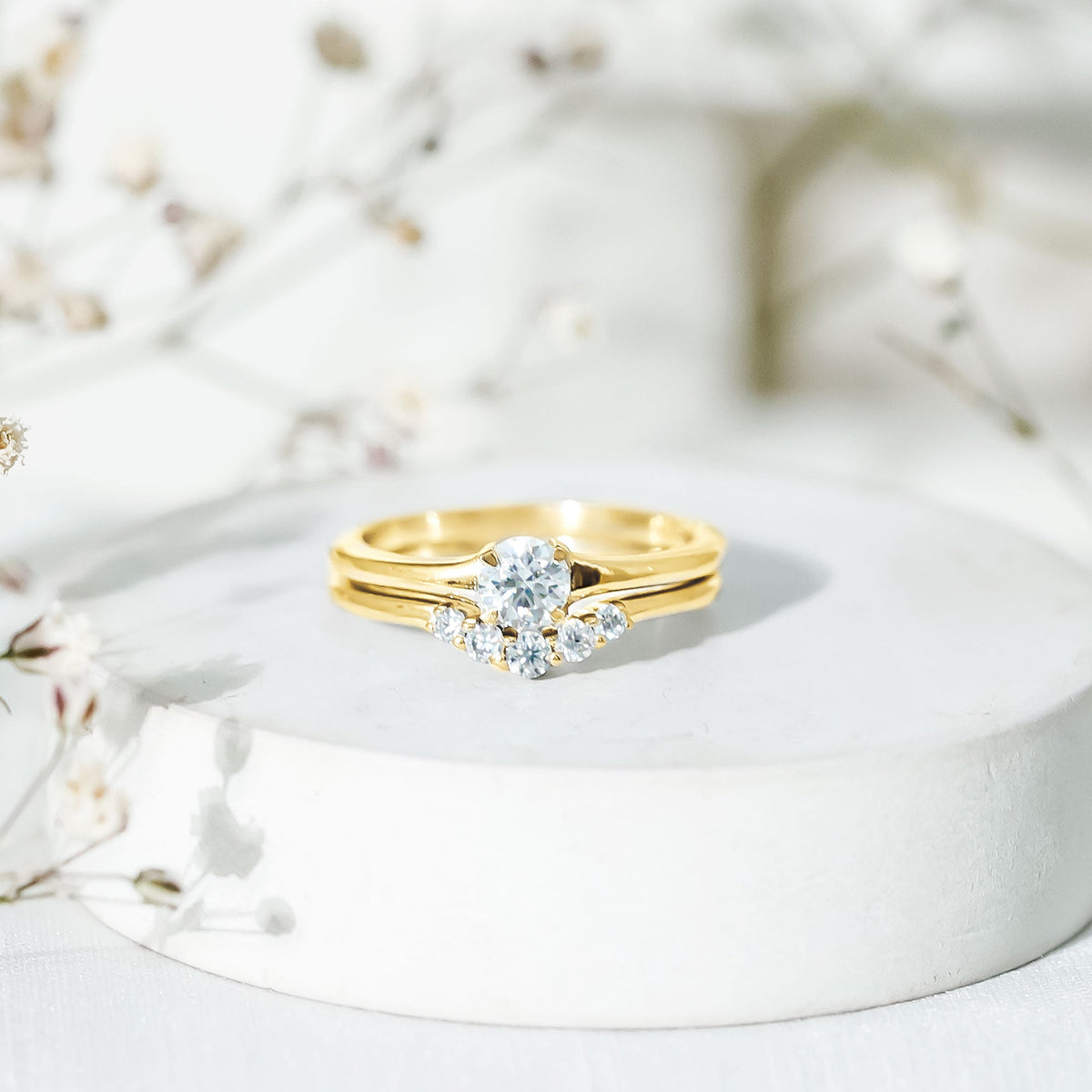 Round Cut Moissanite Engagement Ring with Wedding Band