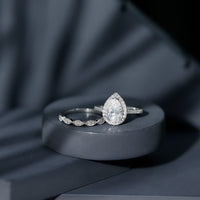 1.49 Carat Cubic Zirconia Teardrop Wedding Ring Set for Women
