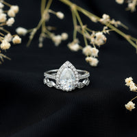 1.49 Carat Cubic Zirconia Teardrop Wedding Ring Set for Women