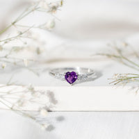 0.9 Carat Amethyst Heart Promise Ring with Diamonds