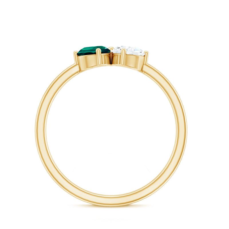 Pear shape lab-grown emerald Toi Et Moi ring with diamonds by Rosec Jewels, showcasing the elegant gemstone design.
