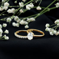 Oval Cut Solitaire Moissanite Bridal Ring Set