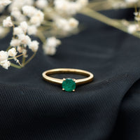 Round Shaped 0.4 Carat Emerald Solitaire Promise Ring for Her