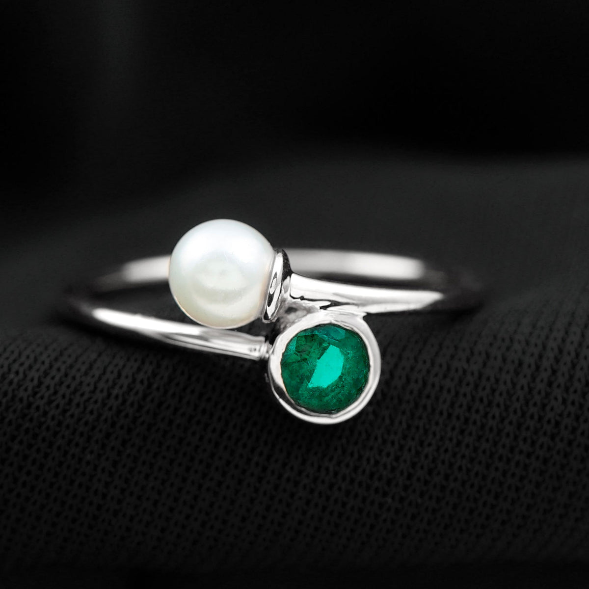 Freshwater Pearl Emerald Toi Et Moi Promise Ring