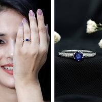 Natural 0.9 Carat Blue Sapphire Engagement Ring with Diamond
