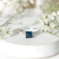 1 Carat Princess Cut London Blue Topaz Solitaire Ring with Diamond
