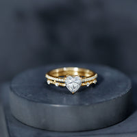 1.5 Carat Heart Moissanite Solitaire Double Band Ring Set