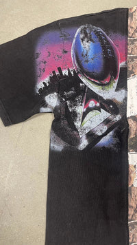 ArnukiClothing cropped streetwear T-shirt with oversized fit, cotton fabric, 350GSM, featuring a DTG printed design.