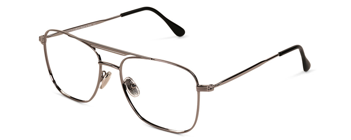 Benny's Eyewear Largo reading glasses with gold frames and 1.00 magnification, stylish and functional for daily reading.