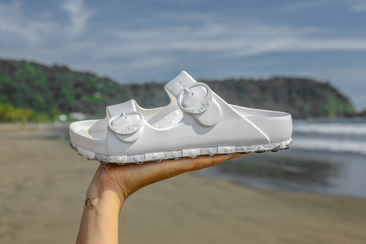 CCILU Horizon Check sandals for women featuring a white and grey check pattern and open-toe design.
