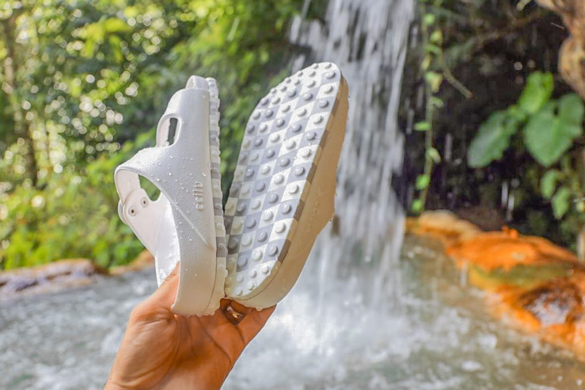 CCILU Horizon Check women's sandals in grey and white with a stylish check pattern and comfortable sandal design.