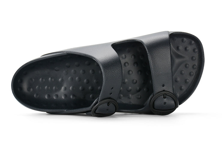 Black and white CCILU Horizon Check women's sandals with open toe design and adjustable straps.