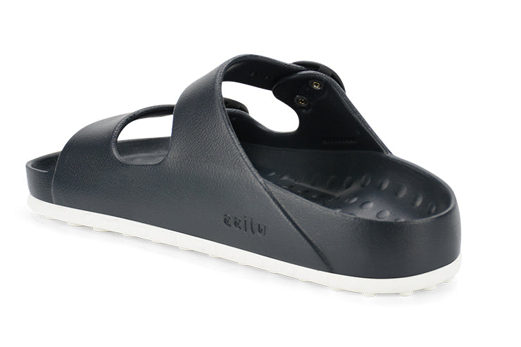 Black and white CCILU Horizon Check women's sandals with stylish strap design and open-toe style.
