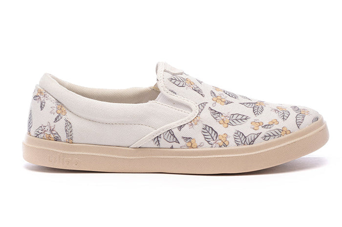 Women’s CCILU XPRESOLE CODY XpreSole shoe, stylish casual footwear with breathable material and comfortable design.