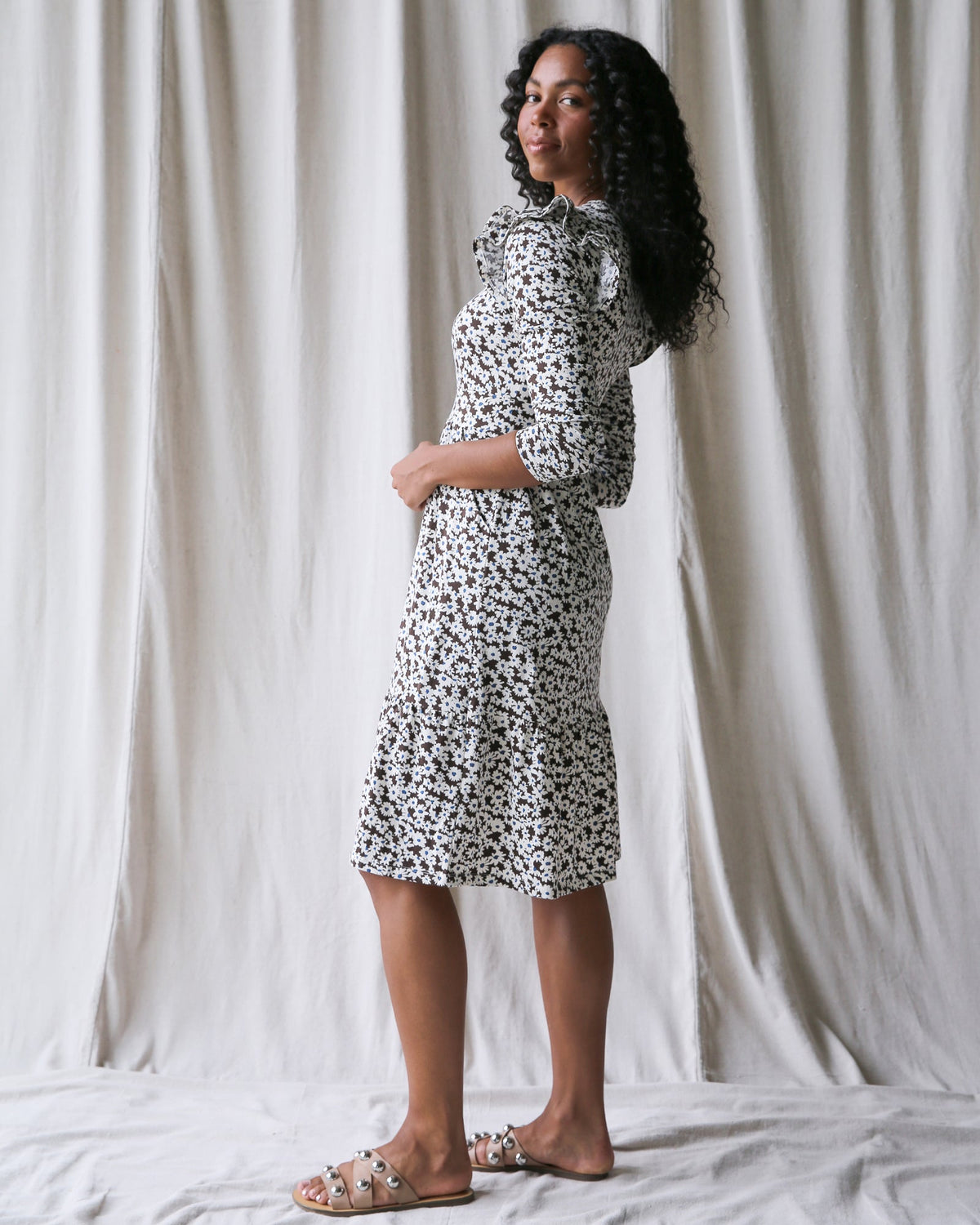 Downeast New Romance Dress in size XS, featuring a floral print and flowing fabric, perfect for a romantic, feminine look.