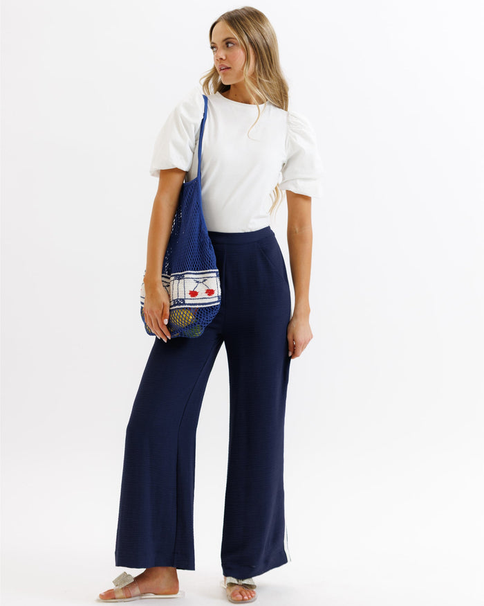 Downeast Parisian Pant in XS Peacoat, stylish women's pants with a tailored fit and classic navy color.