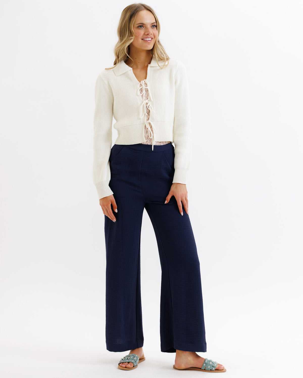 Downeast Parisian Pant in XS Peacoat, stylish pants with a tailored fit and classic design, perfect for casual or office wear.