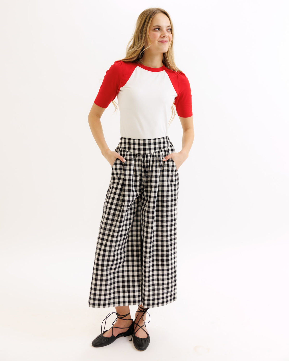 Downeast Half Time Tee, casual tops featuring a comfortable fit and classic design, displayed on a neutral background.