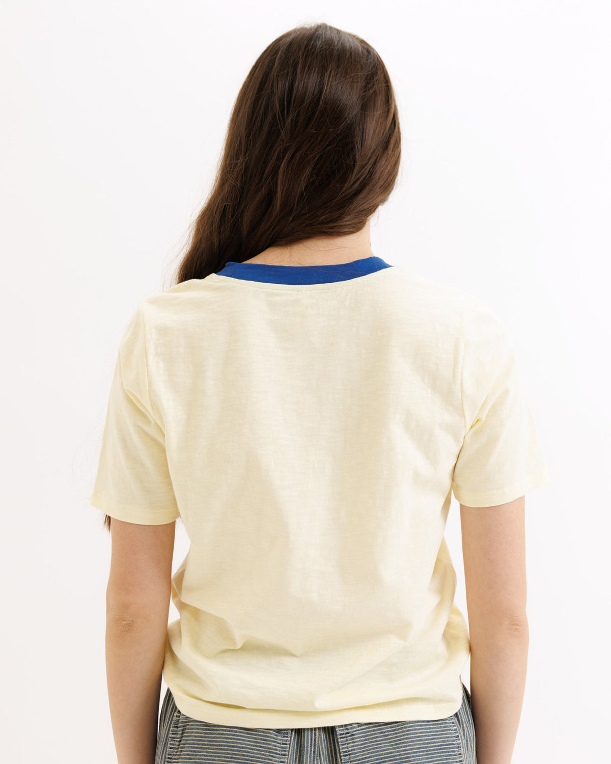 Downeast We Love It Tee in lemon icing color, casual short-sleeve top, lightweight fabric, XS size, stylish and comfortable for everyday wear.