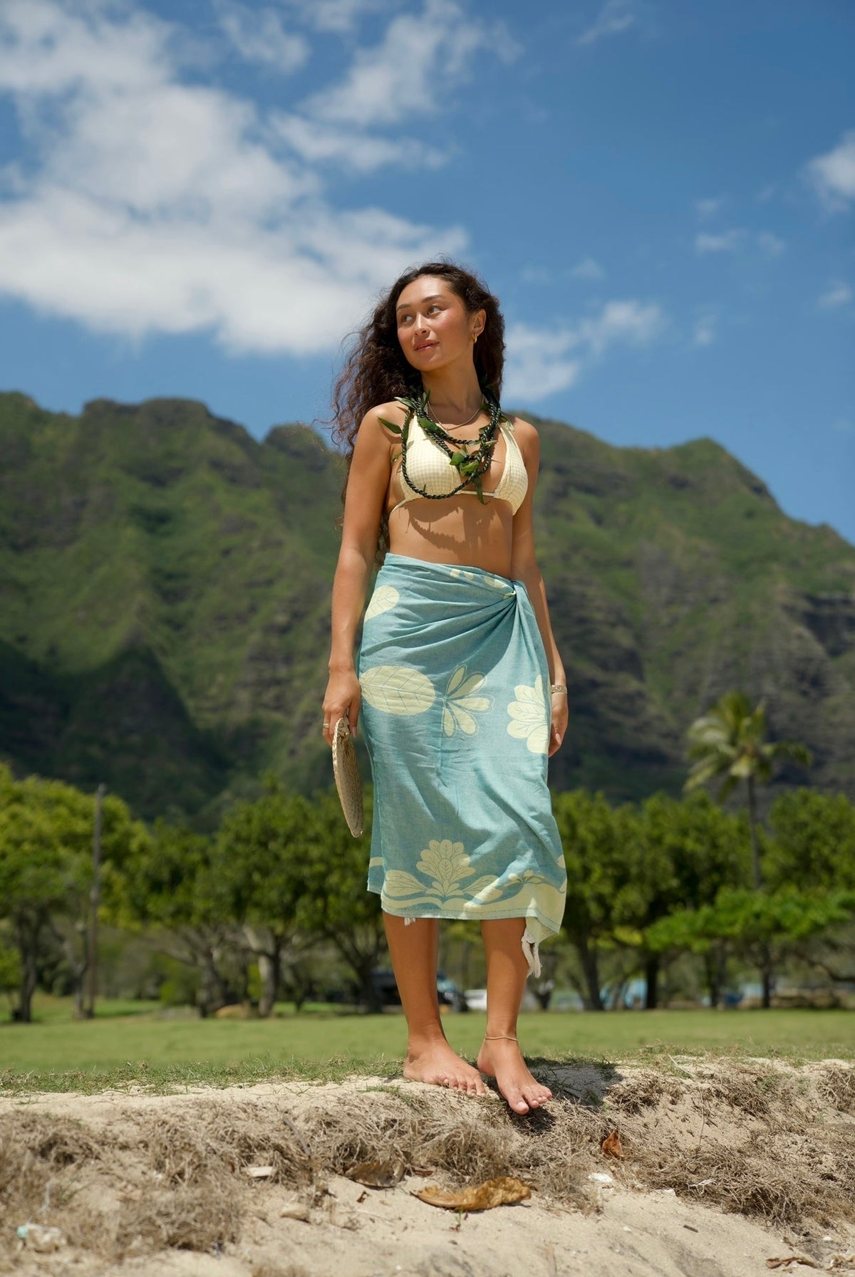 EHA Culture Naupaka Dreams luxurious towel with intricate floral design and soft, plush fabric for spa and beach use.