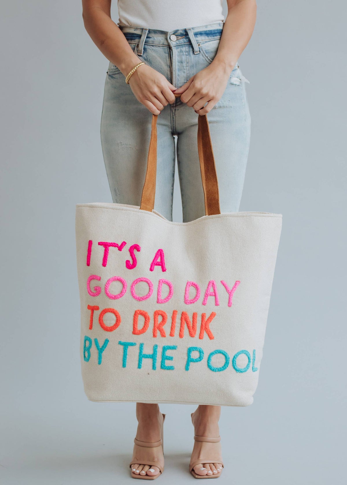Fitkitty Culture Poolside Bliss Tote with colorful design, large capacity, perfect for beach or poolside accessories.