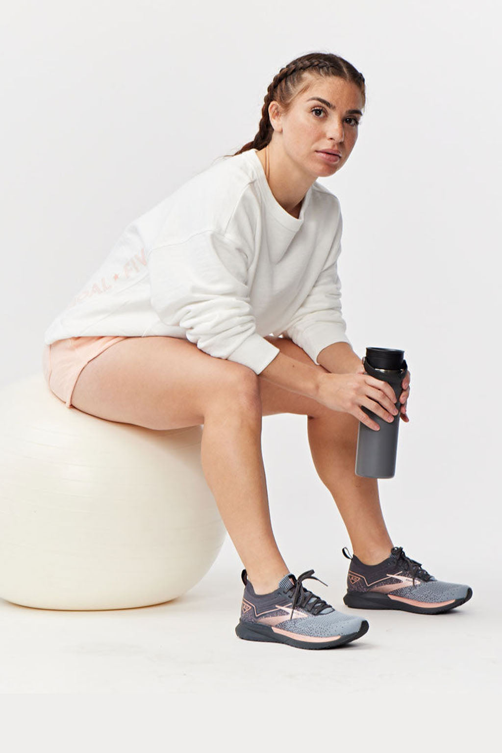 Goal Five Freasy Crew lifestyle outerwear in white, featuring a comfortable crewneck design and casual fit.