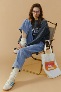 Hey Joanie High-Line Curve Ankle Jeans HJ016, showcasing fitted denim with a high-rise waist and cropped ankle length.