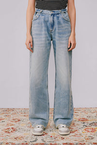Hey Joanie Fun City Wide Jeans HJ105 in Maggie May XS, featuring a relaxed fit and wide-leg design on a model.
