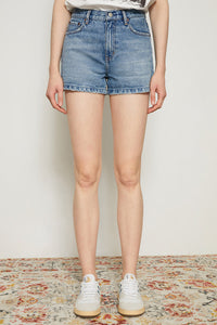 Hey Joanie Fun Utility Shorts HJ138 in a casual style, featuring multiple pockets and a relaxed fit.