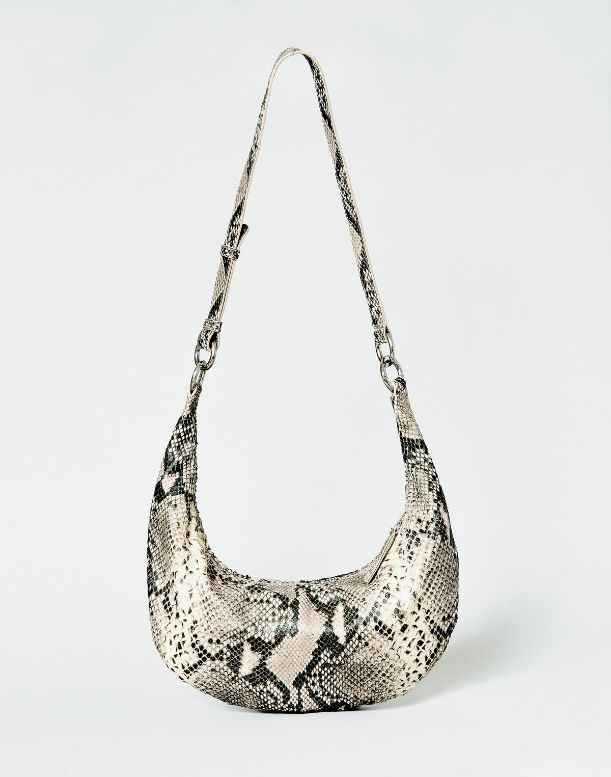 HYER GOODS Piccola Ring Bag hobo bag in python leather with circular handle and compact design.