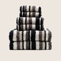 Set of two Italic Ultraplush Australian Cotton Bath Towels, soft and absorbent for home use.