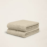 Set of two Italic Ultraplush Australian Cotton Bath Towels featuring soft, high-quality cotton fabric for luxurious home use.