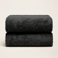 Set of two Italic Ultraplush Australian Cotton Bath Towels, soft and plush, perfect for home bathroom use.