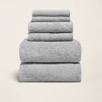 Set of two Italic Ultraplush Australian Cotton Bath Towels, soft and plush home bathroom accessories.
