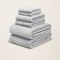 Set of two Italic Ultraplush Australian Cotton Bath Towels with soft, plush texture for home bathroom use.