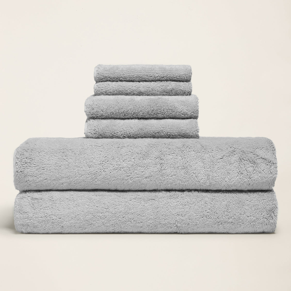 Set of two Italic Ultraplush Australian Cotton bath towels, soft and plush for home bathroom use.