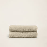 Set of two Italic Ultraplush Australian Cotton Bath Towels with soft, plush texture for home bathroom use.