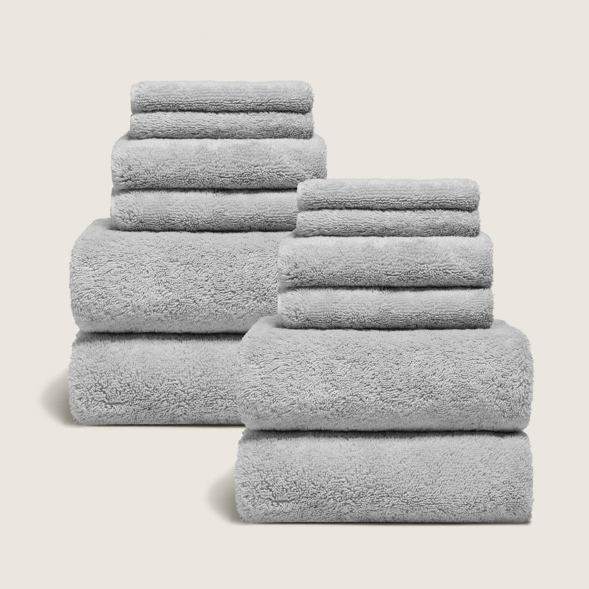 Set of two Italic Ultraplush Australian Cotton Bath Towels featuring soft, plush fabric for luxurious home bath use.