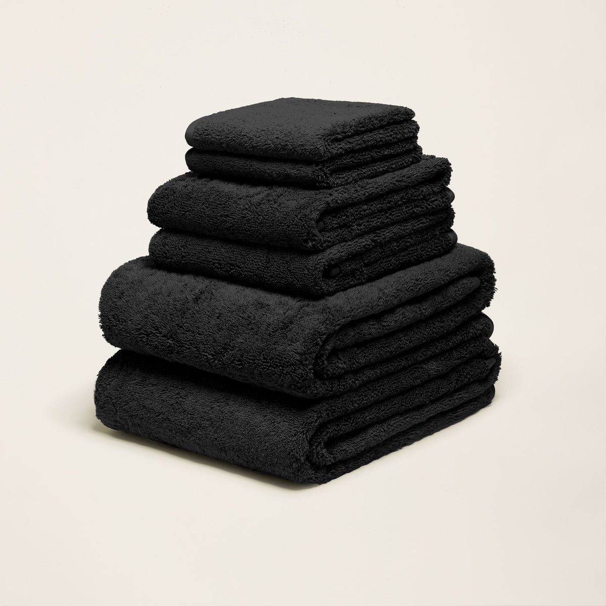 Set of two Italic Ultraplush Australian Cotton Bath Towels with soft, plush texture for home use.