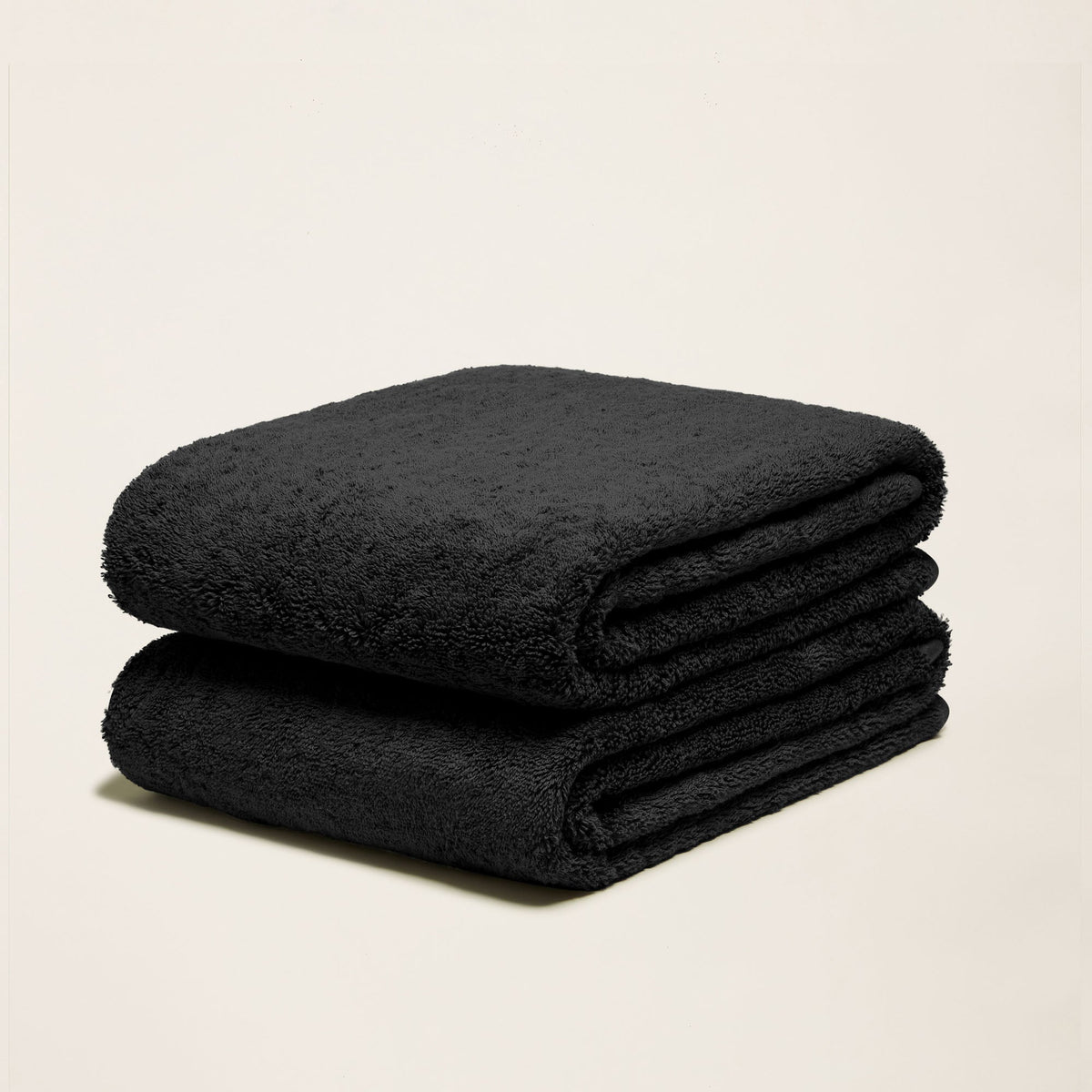 Set of two Italic Ultraplush Australian Cotton Bath Towels with soft, absorbent fabric for luxurious home bath use.