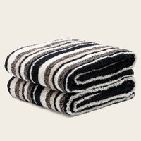 Set of two Italic Ultraplush Australian Cotton Bath Towels with soft, plush texture for luxurious home bath essentials.