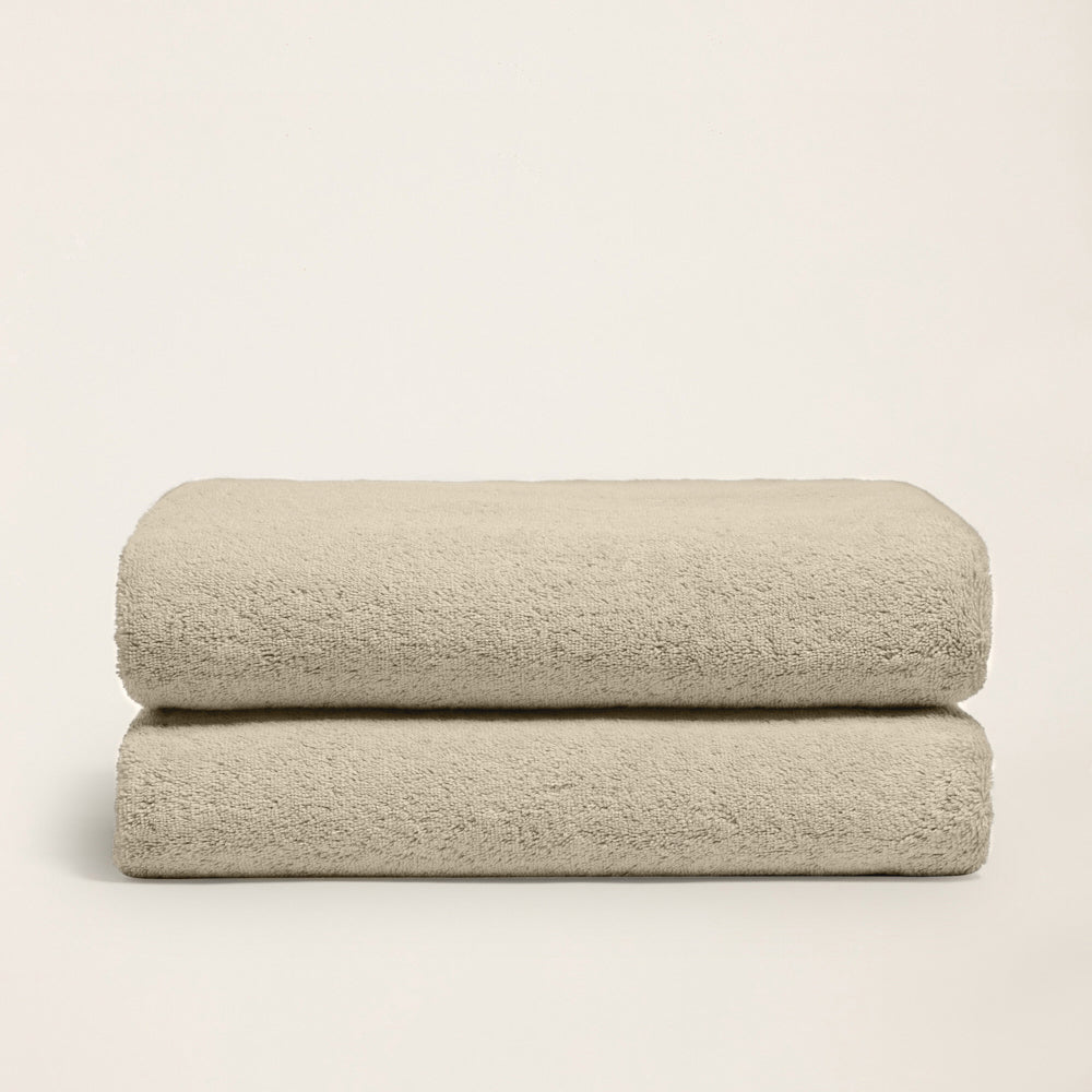 Set of two Italic Ultraplush Australian Cotton Bath Towels with soft, absorbent fabric for home use.