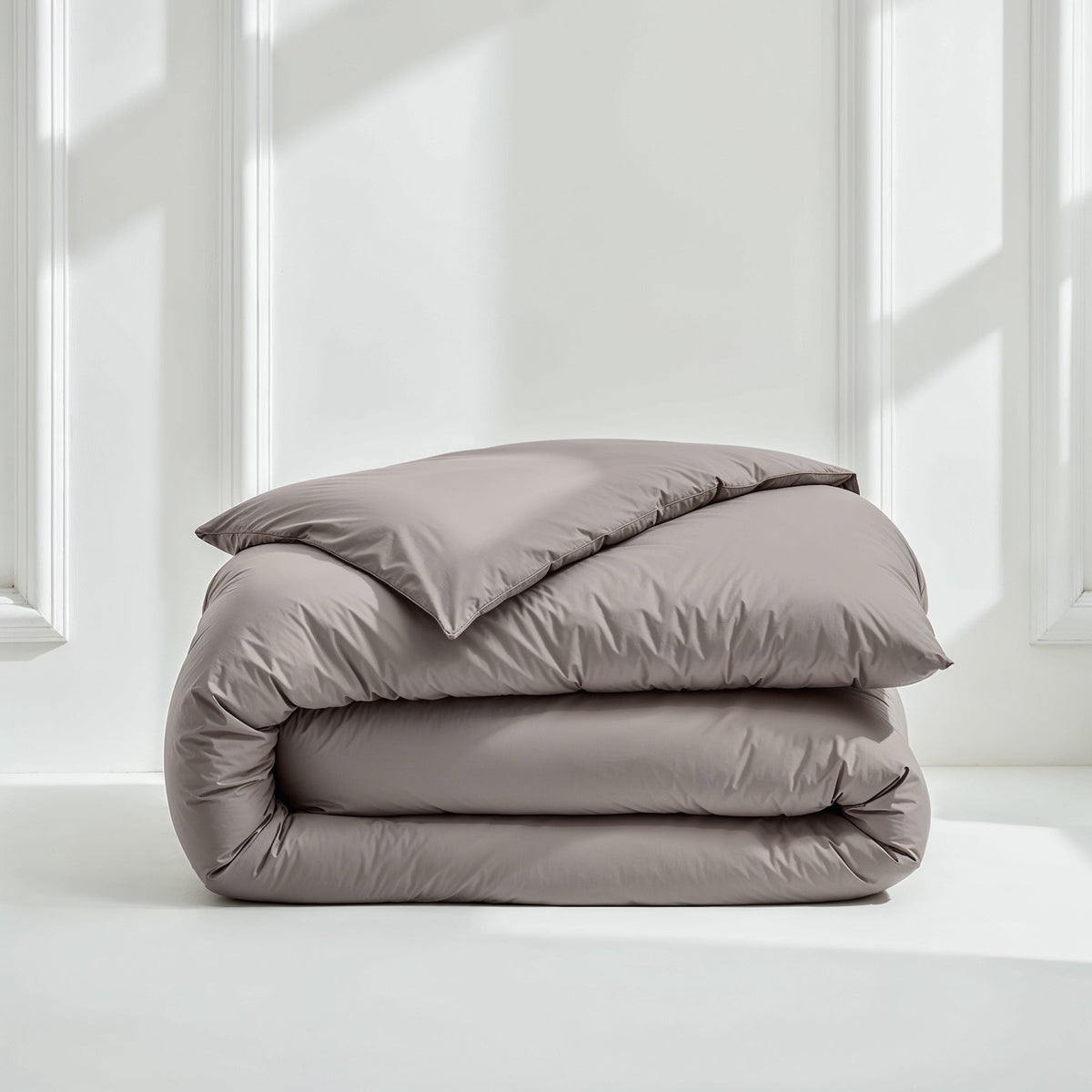 Blue and white Luxe Australian Sateen Bedding Bundle from Italic, twin size with soft, luxurious sateen fabric for a cozy home bed.