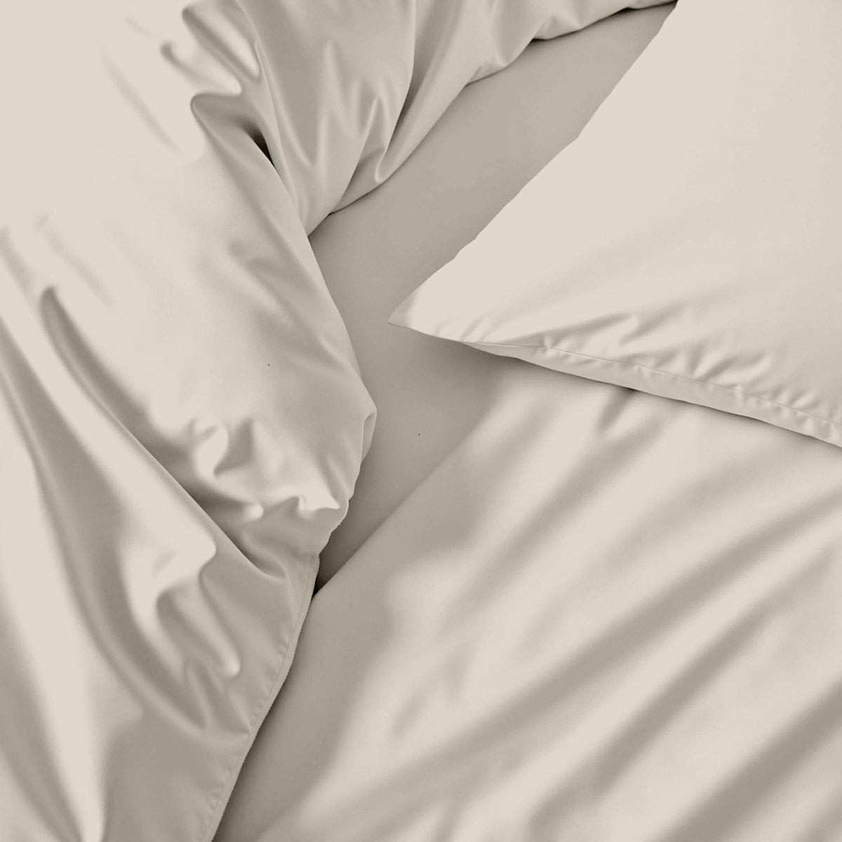 Blue and white Luxe Australian Sateen Bedding Bundle by Italic, twin size, featuring smooth, luxurious bed linens.