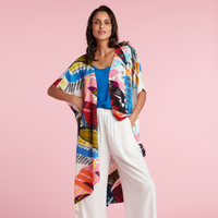 Women’s kimono jacket from Cliche by jamsworld.com, featuring a stylish cover-up with a relaxed fit and bold pattern.
