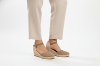 Jimena Small Strap Taupe heeled sandal by Menina Step, handmade in Spain, shown from an angled side view.