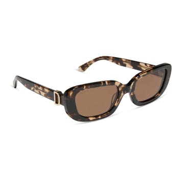 Black Daphne polarized sunglasses by DIFF featuring sleek design and UV protection, ideal for stylish outdoor wear.