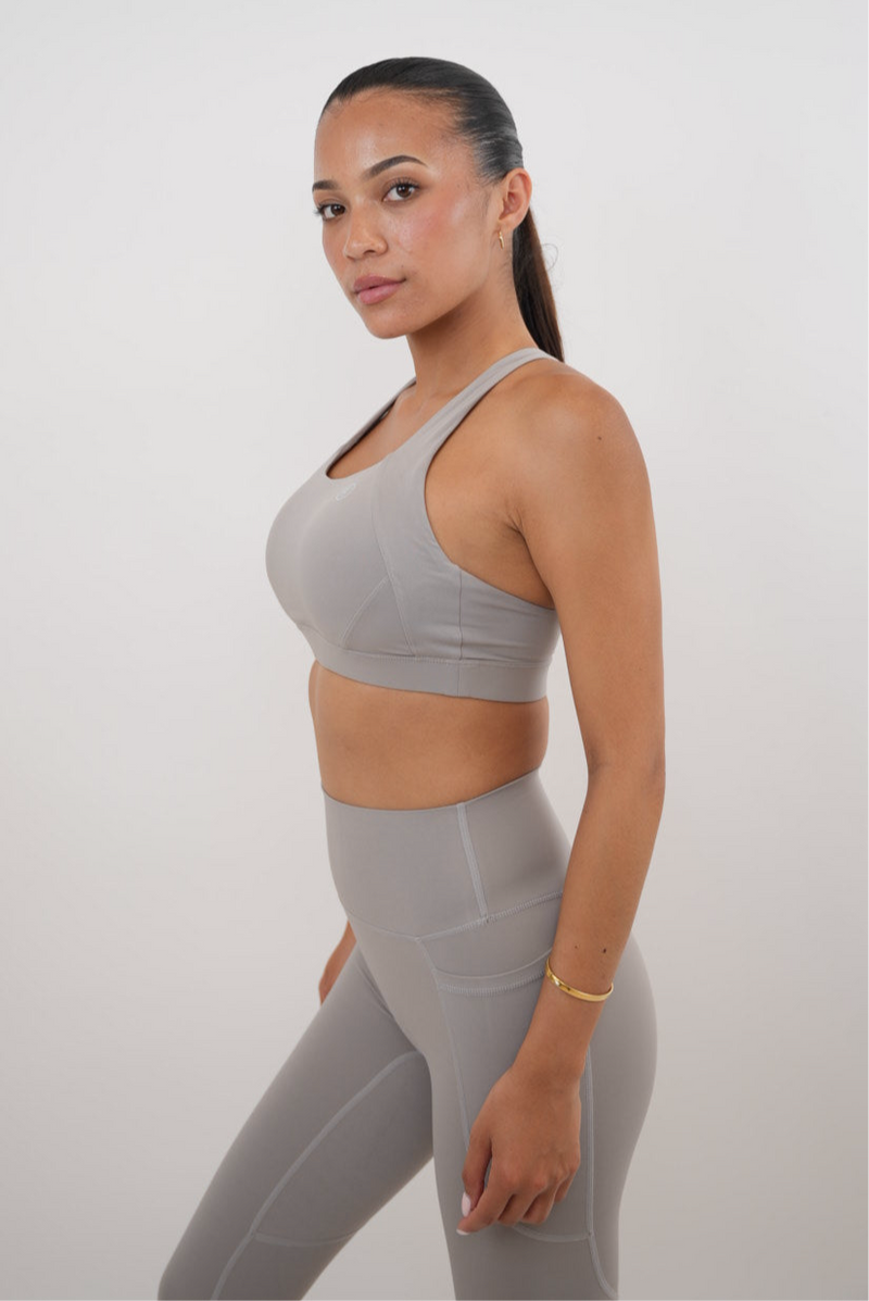Frosty gray quick-dry butter leggings from KIMITH BRAND with a smooth, snug fit and subtle sheen, designed for comfort and style.