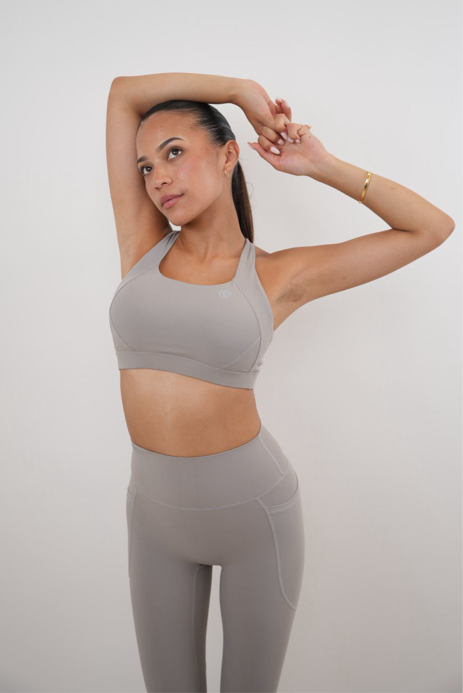 Frosty gray quick-dry butter leggings by KIMITH BRAND, close-up of smooth, stretchy fabric and comfortable fit.