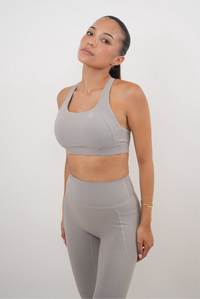 Frosty gray quick-dry butter leggings by KIMITH BRAND, featuring a smooth, stretchy fabric and fitted design for active wear.